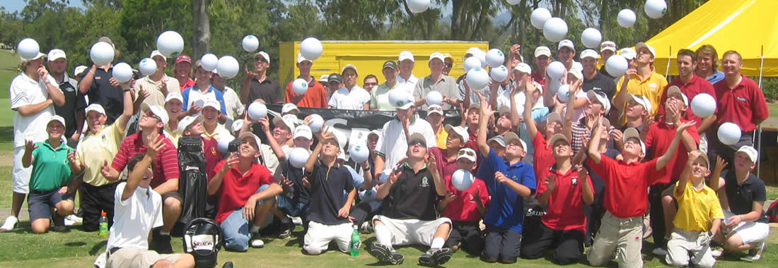 Autograph Golf Ball fun with large group of juniors